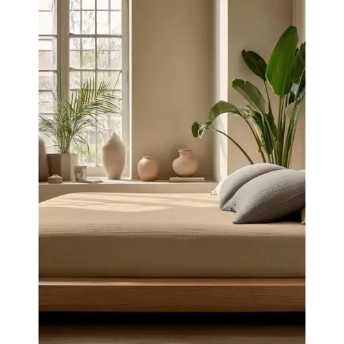 Dreamhouse Hoeslaken Mousseline Nude = 100% katoen
