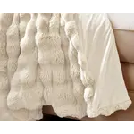 Primaviera DeLuxe Pom Rabbit Fur plaid Beige 240 x 200