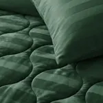 Sleeptime Lazy Dekbed Hotel Velvet Donker Groen