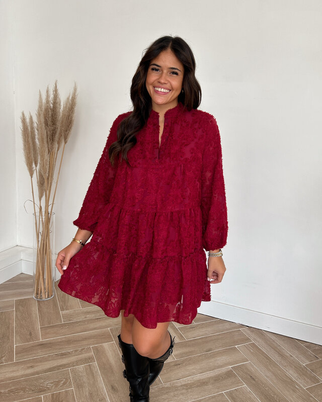 bordeaux fluffy dress