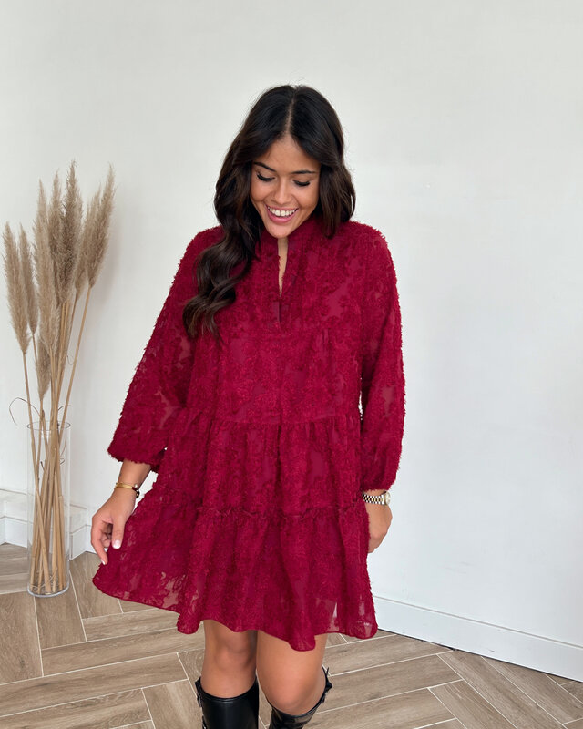 bordeaux fluffy dress