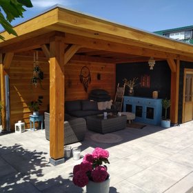 Overkapping met schuur - 700x300cm