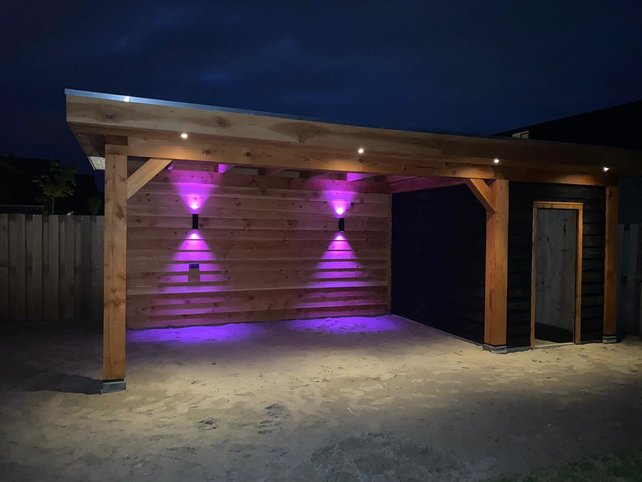 Overkapping met schuur - 700x300cm