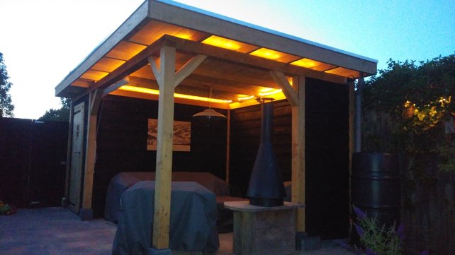Overkapping met schuur - 500x300cm Overkapping met schuur - 500x300cm
