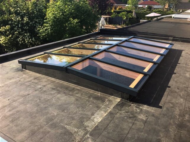 Lichtstraat Zadeldak (frame Douglas onbehandeld)