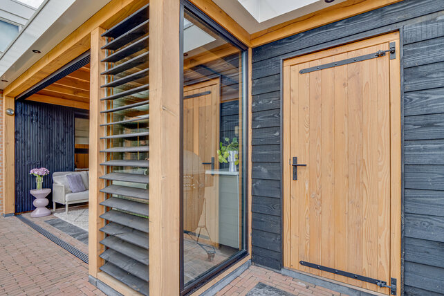 Douglas opgeklampte deur enkel 106x202cm excl h&s