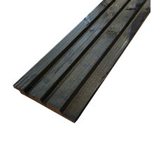 Douglas 22x133 Triple Rhombus - 2x zwart gespoten