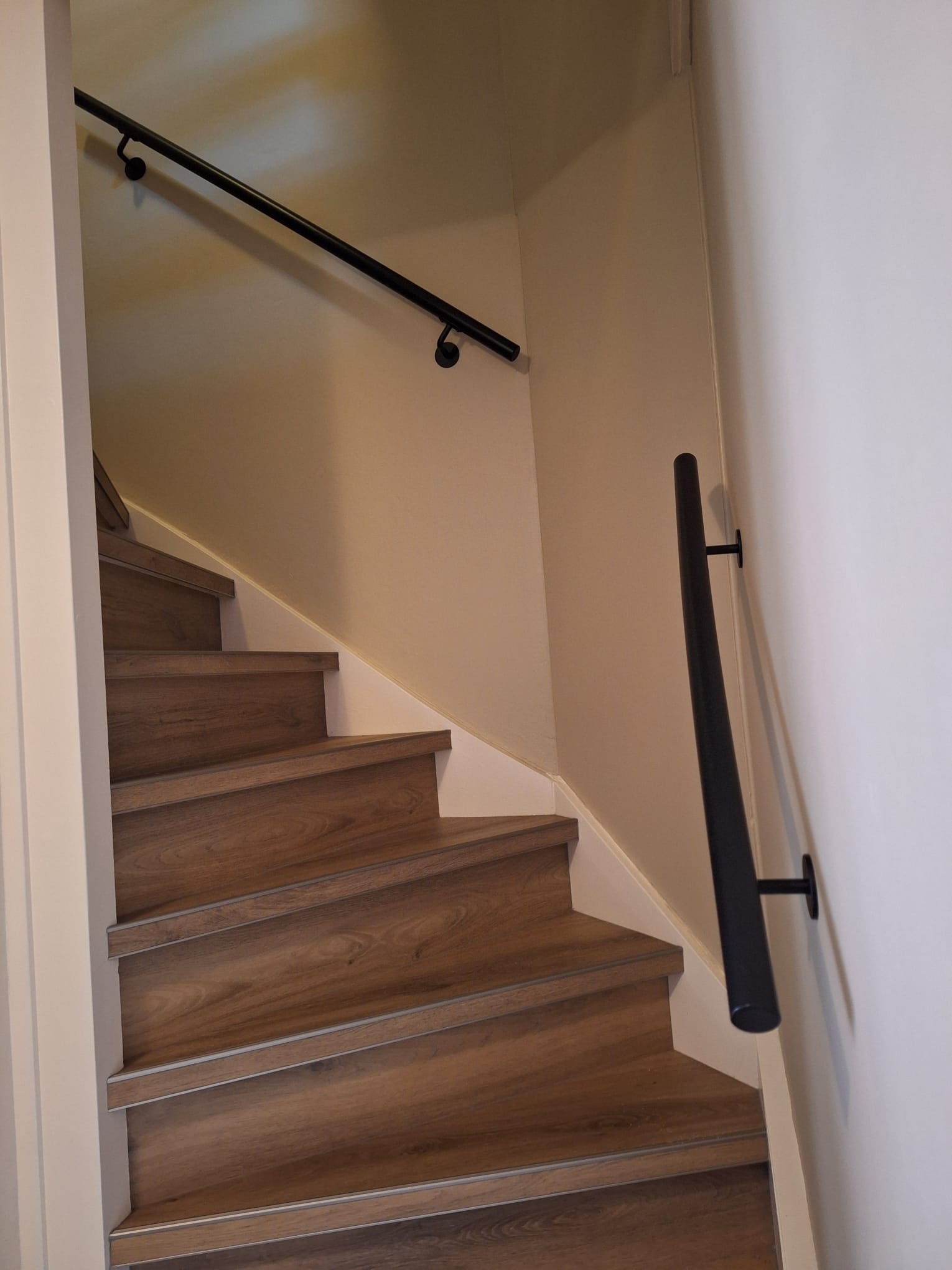 Welke primer gebruik je voor hout, RVS en staal voordat je gaat schilderen?