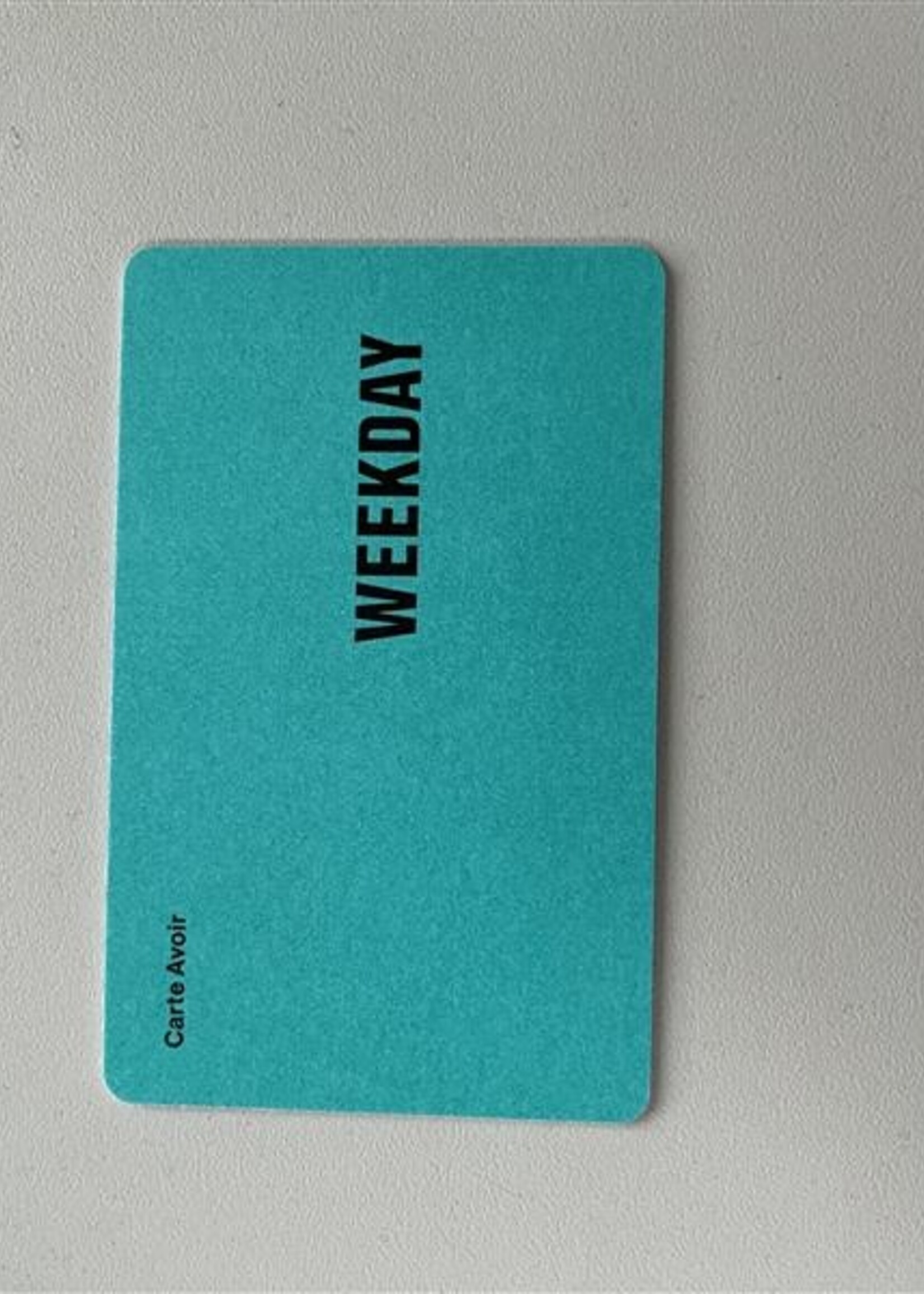 Weekday 4121_Merchandise Card Luxemborg