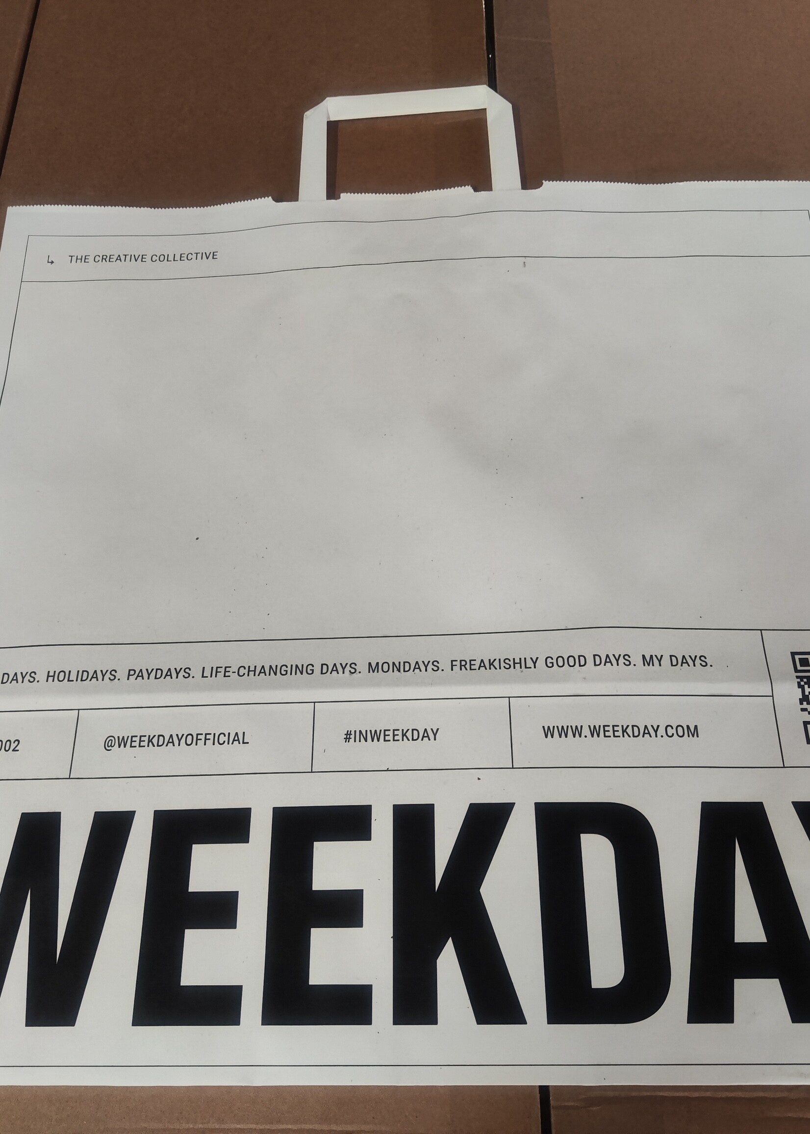 Weekday 4204_paper bag L
