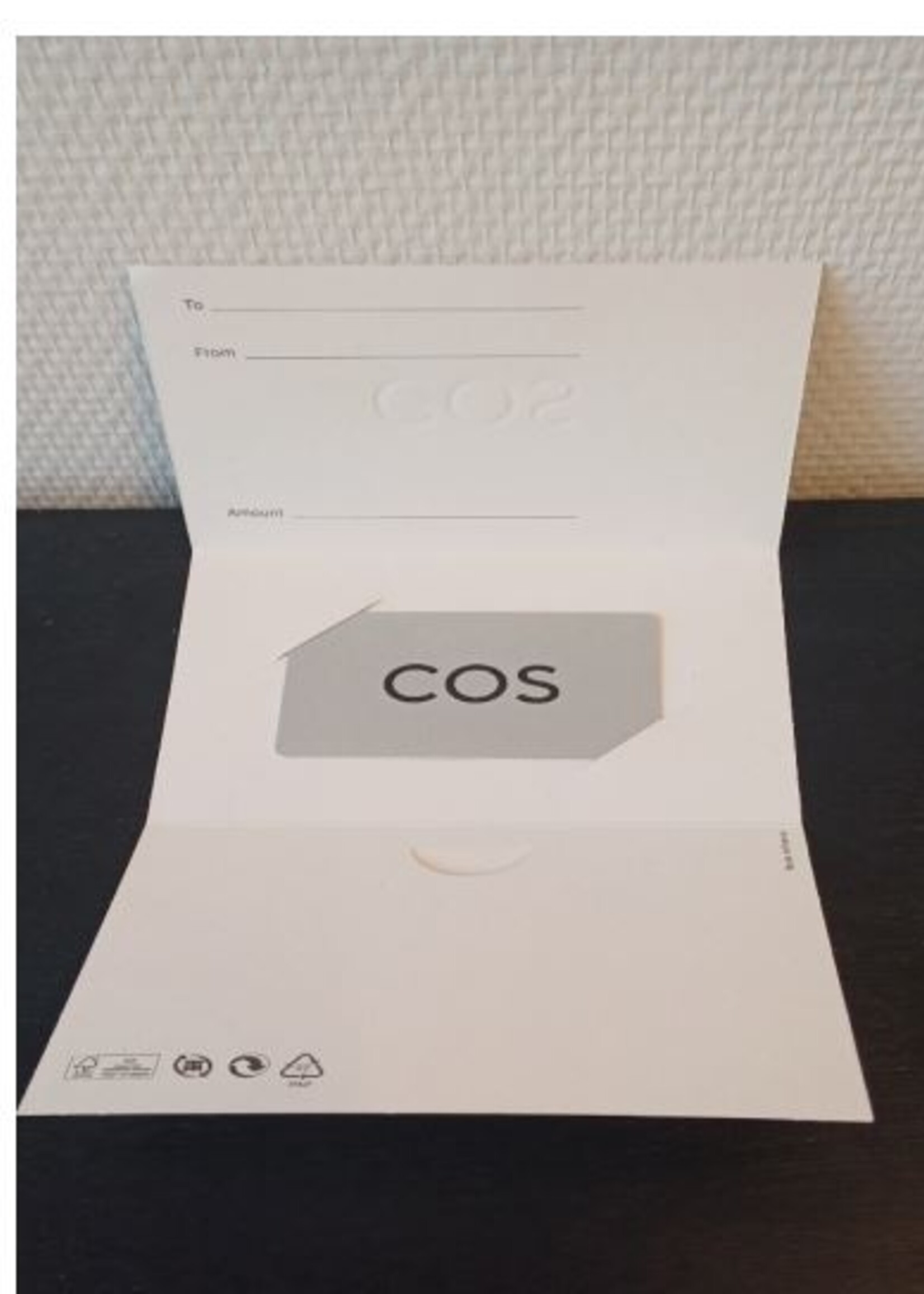 COS 2108_COS GIFT CARD CARRIER