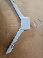 Arket 6504N_HangerfemaletopswnotchNew