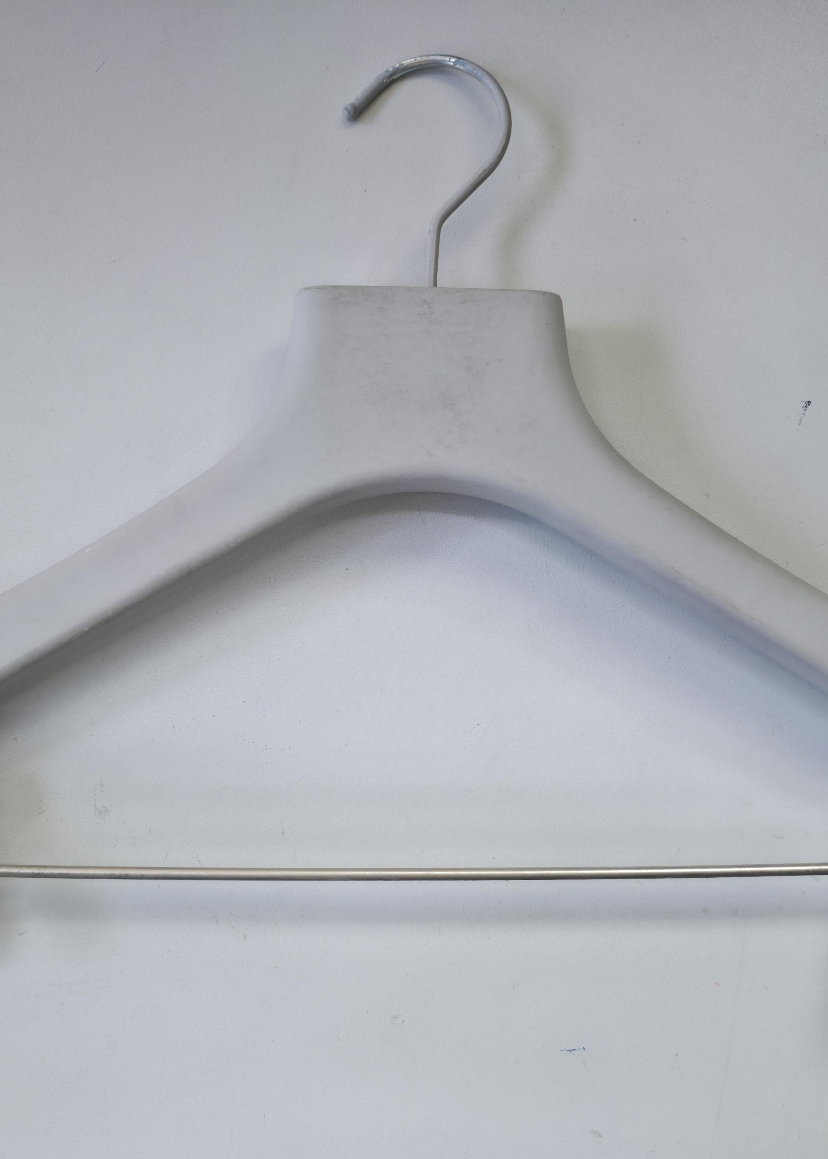 Arket 6506_Hanger Female Trousers
