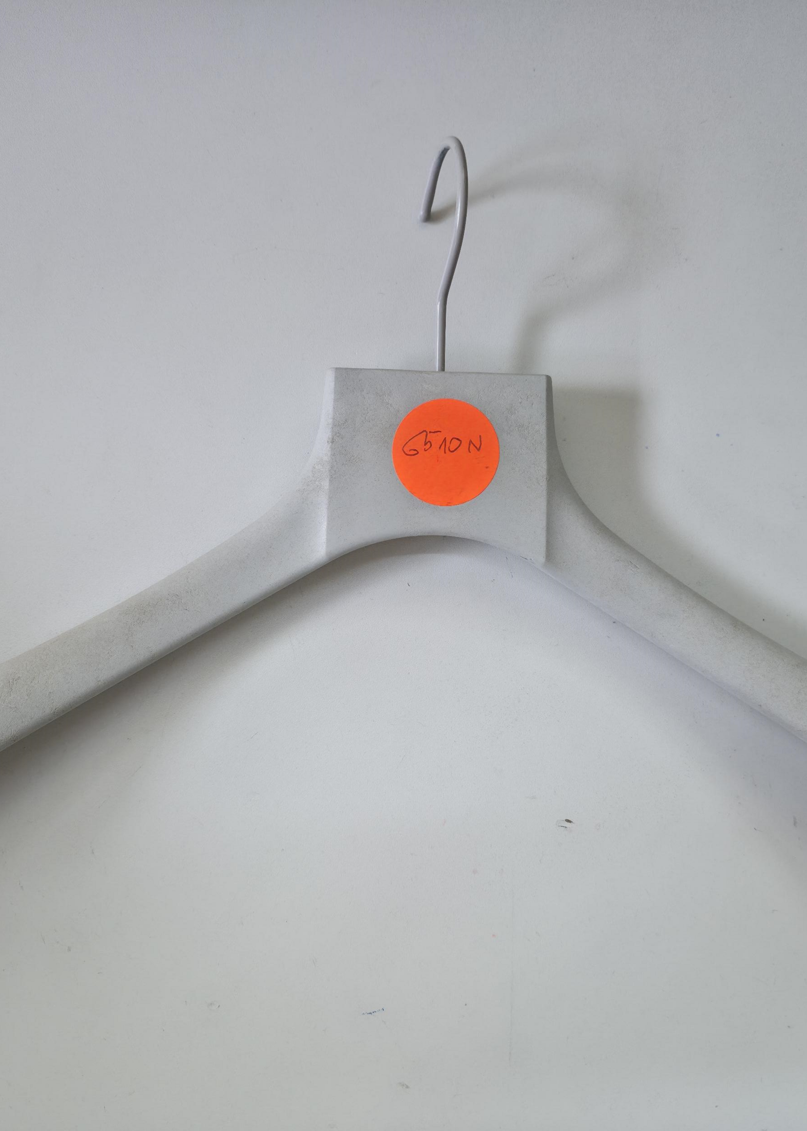 Arket 6510_Hanger Men Suit