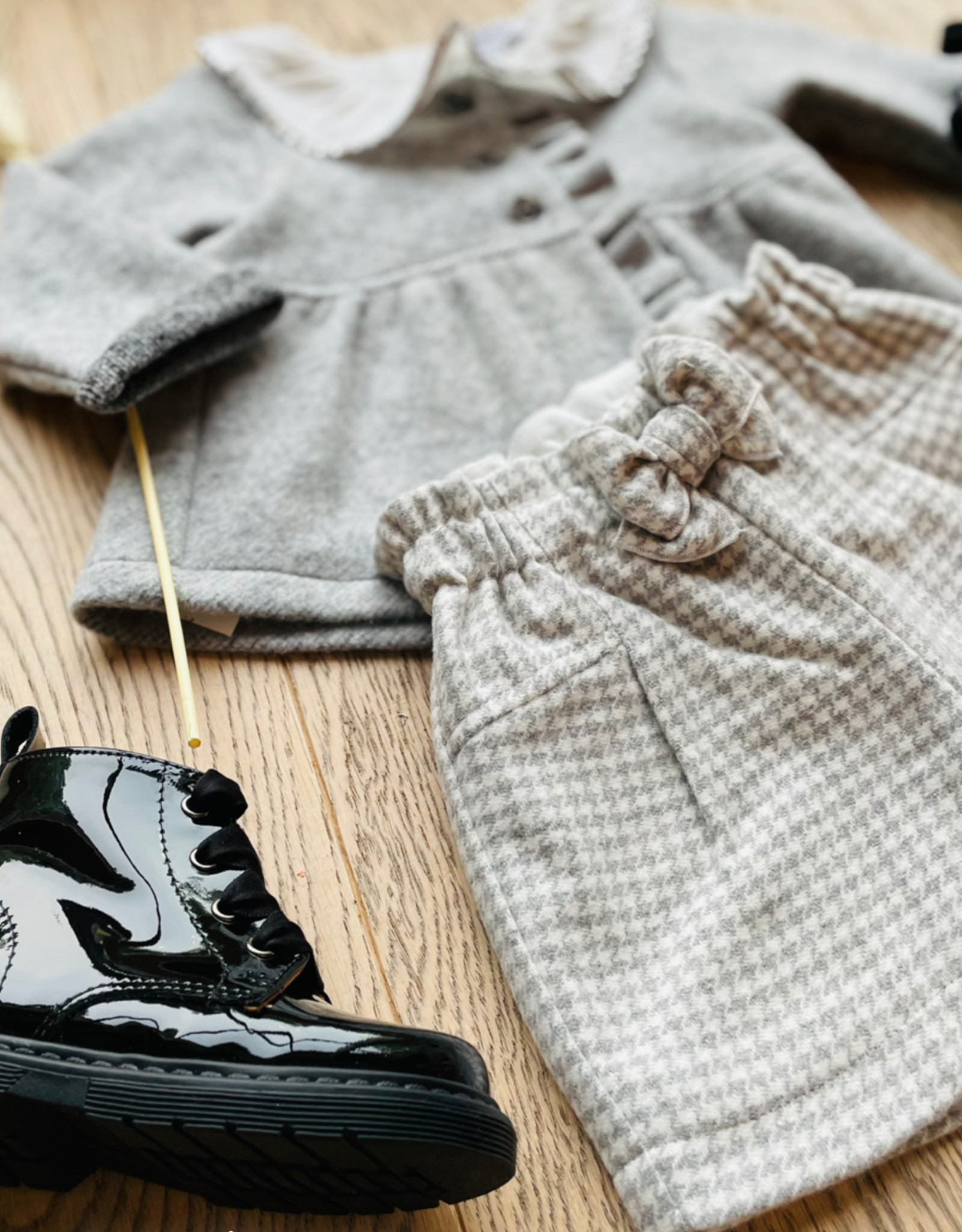 Aletta / Geruite grijze short