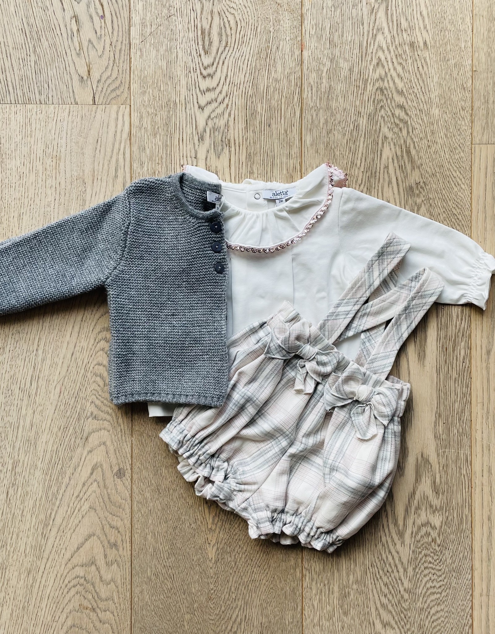 Aletta / Gebreide grijze cardigan met zilverdraad