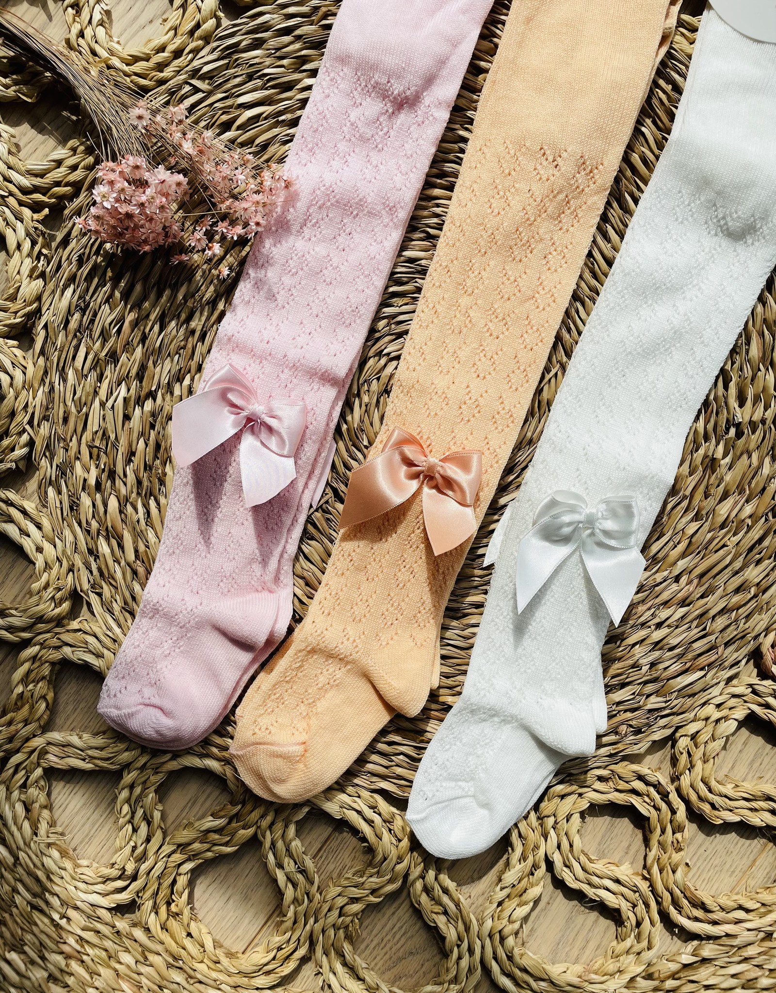 Meia pata /  Openworked peach  tights fish with satin bow