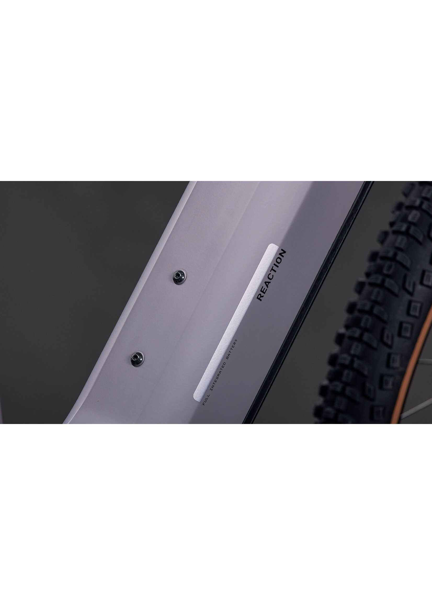 CUBE Cube Reaction Hybrid Performance 600 plumgrey´n´black