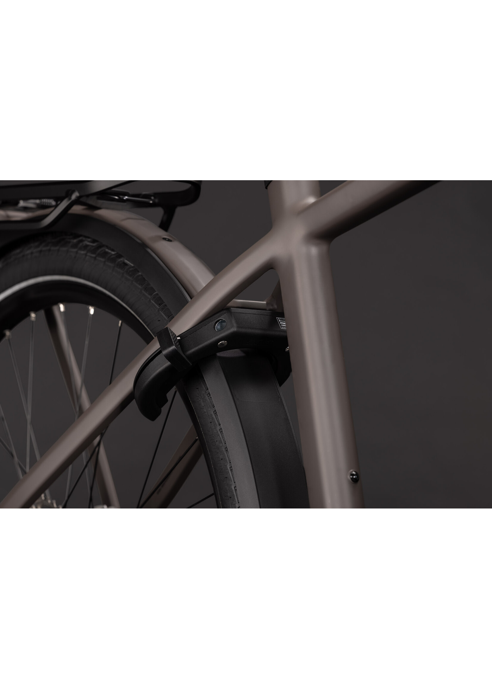 CUBE Cube Kathmandu Hybrid ONE 800 cedar´n´chrome