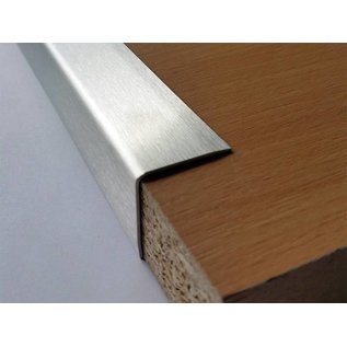 Versandmetall Protection arête angle, pas isocèle, á 3 plis, longueur 1.250mm, surface brossé  en grain 320