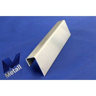 Versandmetall U-profiel ongelijke poten t = 1,5 mm Afmetingen buiten a = 21,5 mm c = 23 mm b = 11,5 mm lengte 2000 mm Oppervlakslijpkorrel 320