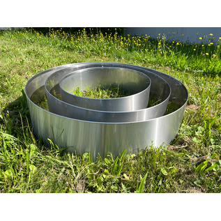 Versandmetall 2- teiliger Edelstahl ( V2A ) Pflanzring, Durchmesser 1260mm, Rasenkante Rund mit Falz, Ring als Halbschale vorgebogen Höhe 20 cm