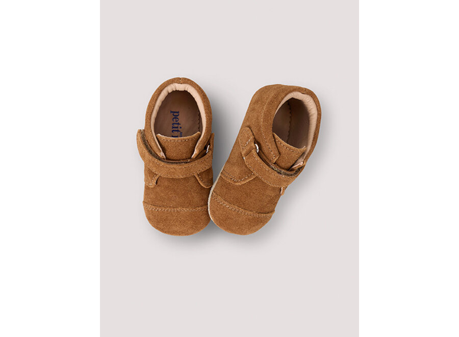 Petit Nord Shoe with Velcro Chestnut suede
