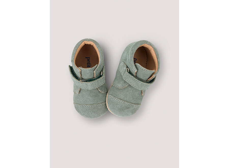 Petit Nord Shoe with Velcro Dove suede