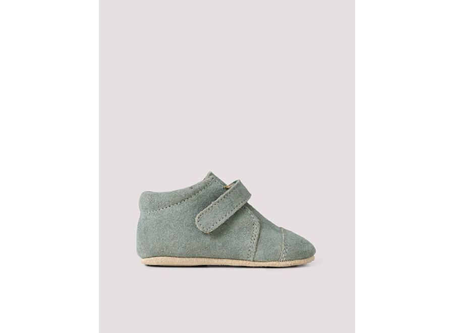 Petit Nord Shoe with Velcro Dove suede