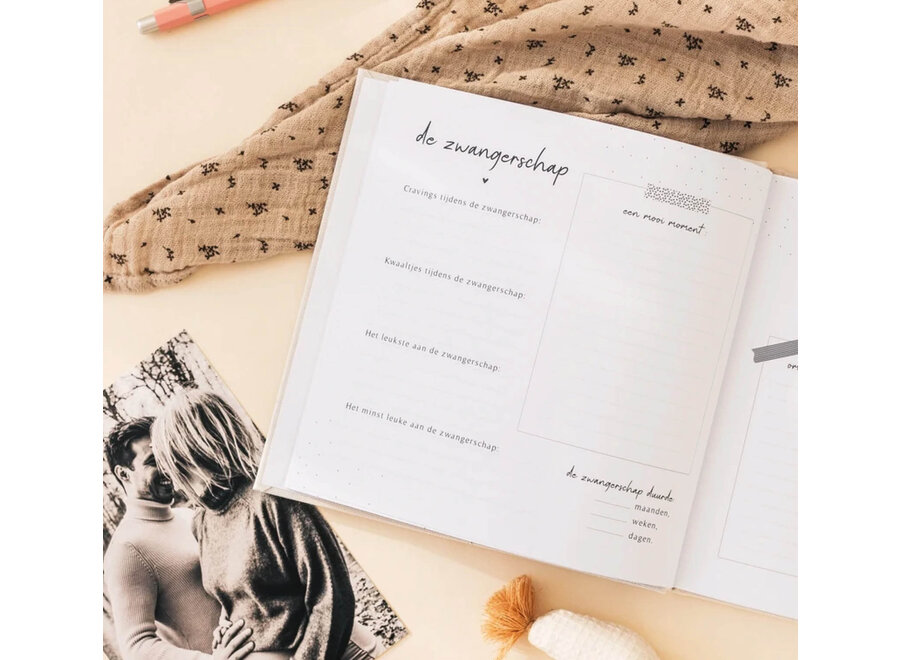 Invulboekjes baby eerste jaar taupe