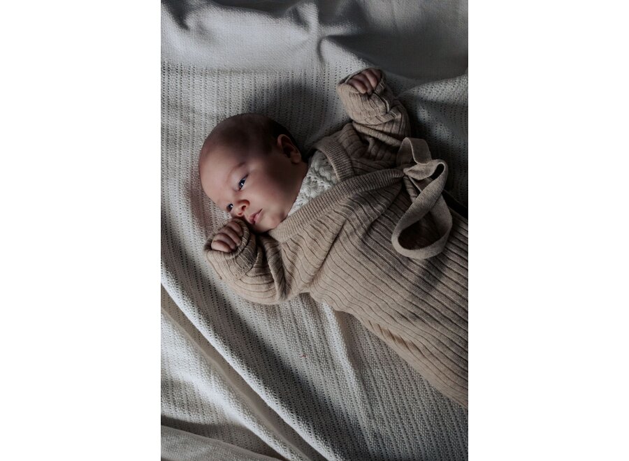 Moalie Sleepsuit teddy beige