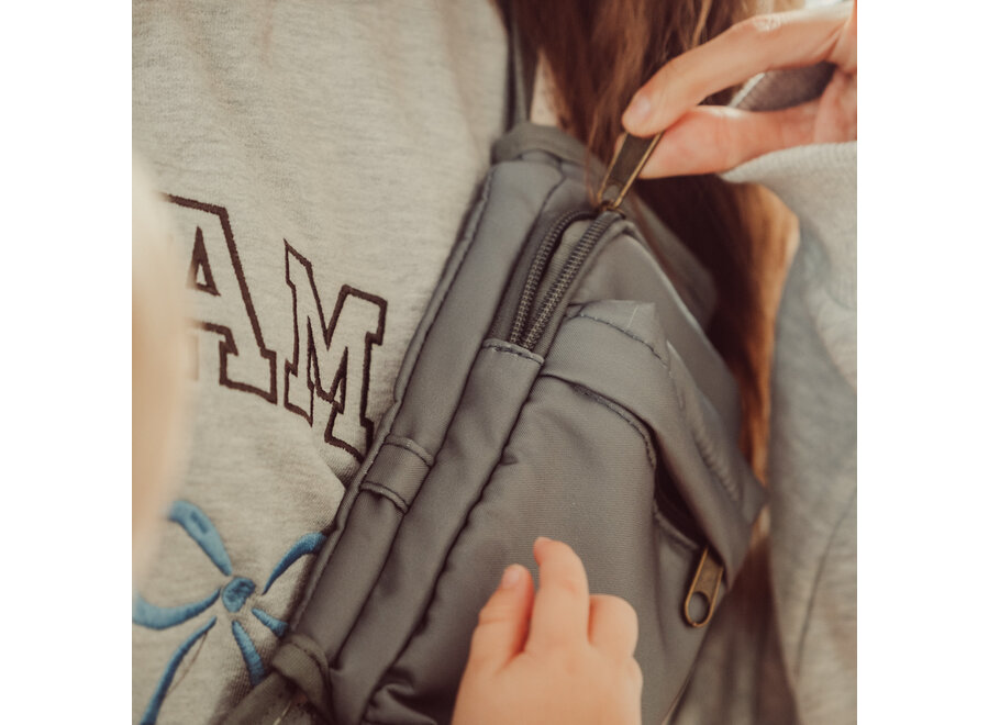 That's Mine heavy Cleo toddler carrier