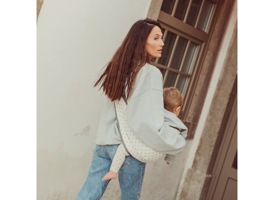 That's Mine heavy Cleo toddler carrier