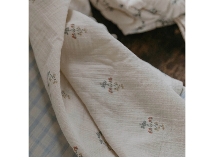 Garbo&friends swaddle big La Fraise
