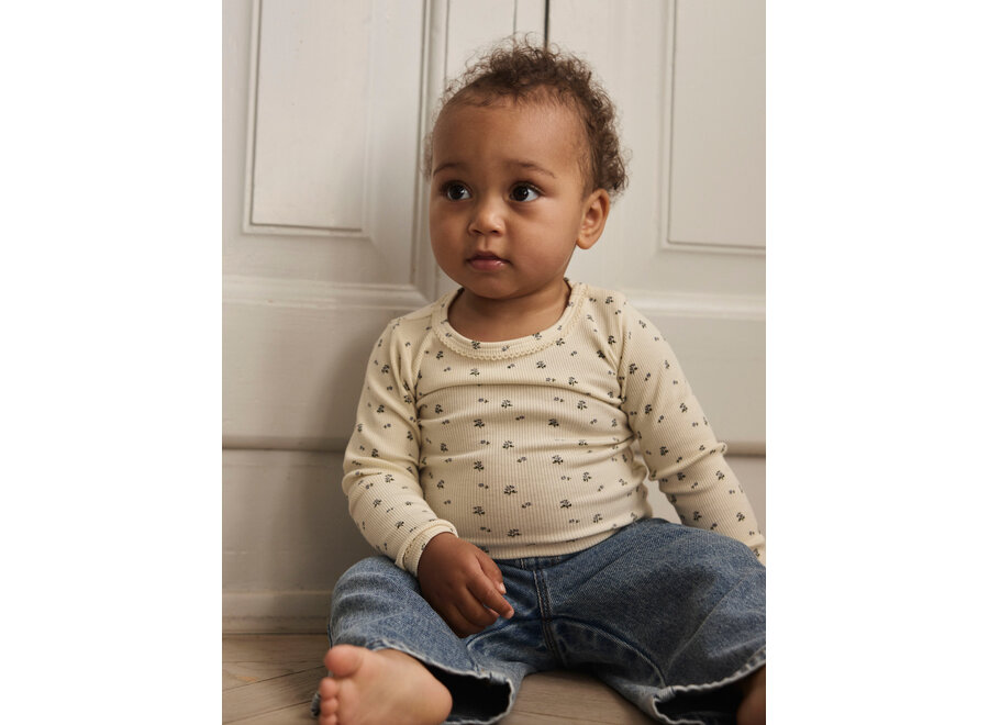 Lil' Atelier Lago Mau Ls Romper Lil Turtledove Blue Flower
