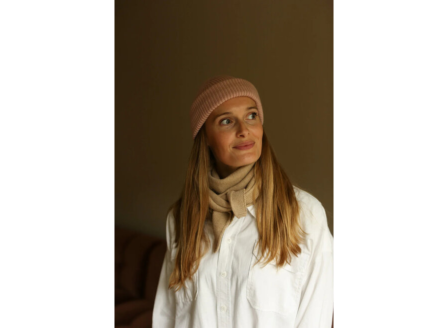 Hvid Triangle scarf Josephina Sand