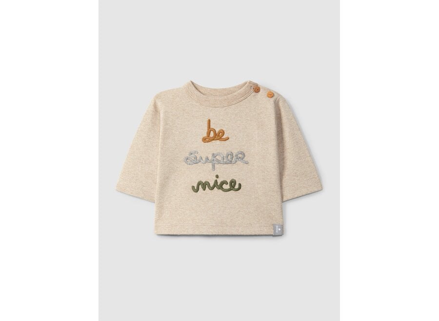 Snug Longsleeve embroidery super nice