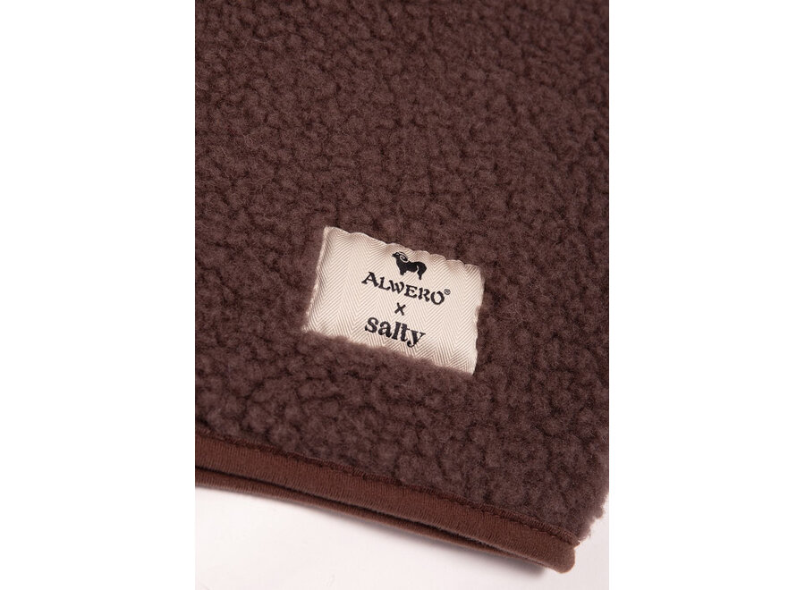 Alwero X Salty Vest Tyb Choco