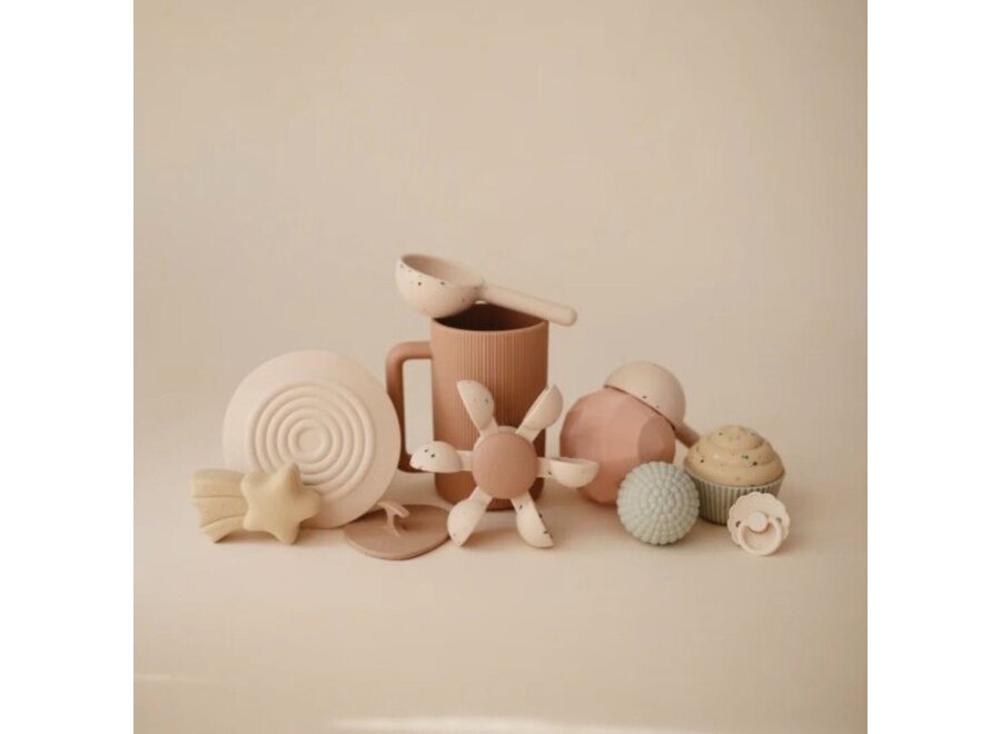 Mushie Bath Toy Water Wheel Vanilla Confetti