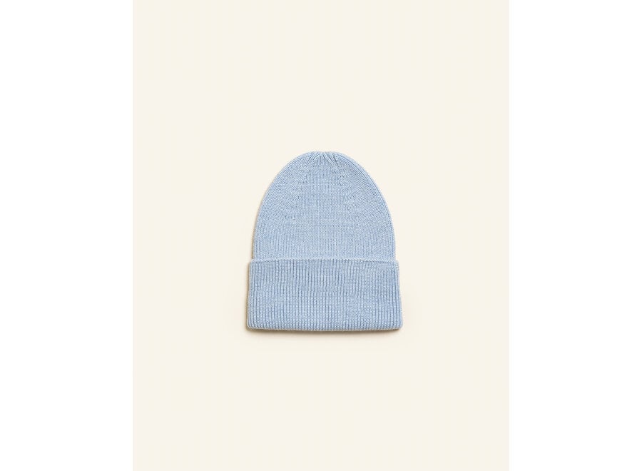 Hvid Fonzie beanie NEWBORN Sky