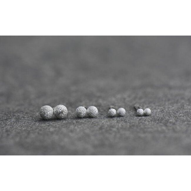 Zilveren Matte Stud Balls/Knopjes | Sterling 925 Silver | Set van 4 paar