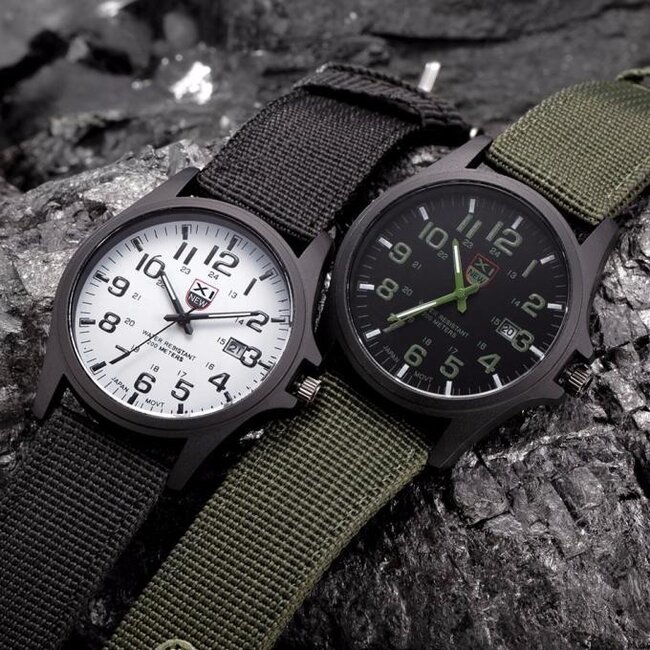 New Military Horloge | Zwart/Wit | Nylon