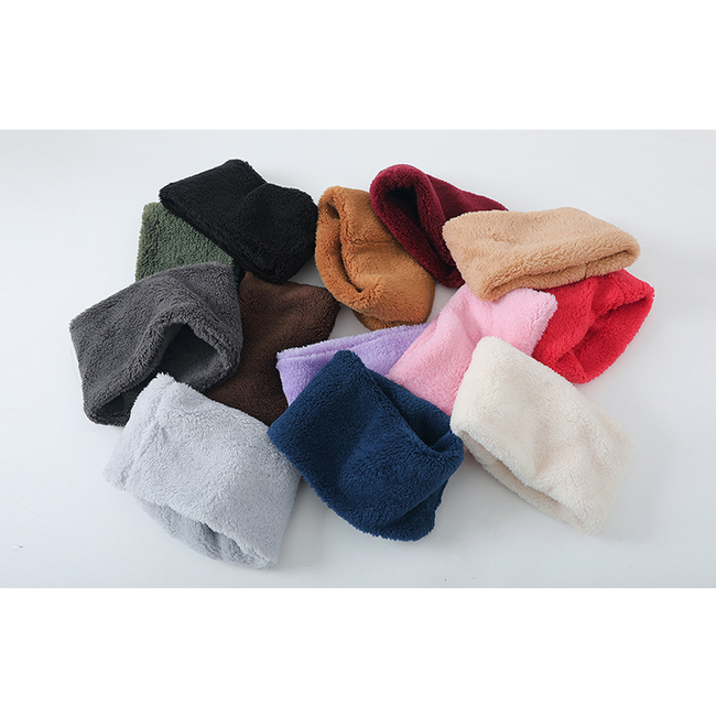 Teddy / Fleece Colsjaal - Groen | Polyester | One size