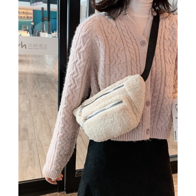 Teddy Heuptas - Creme  | Acryl | 28 x 15 x 4 cm