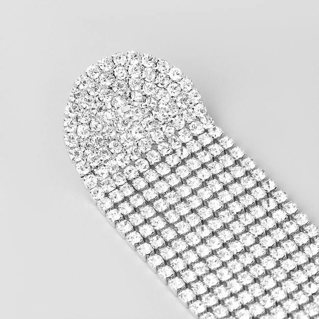 Lange Strass Oorhangers - Zilverkleurig | 11,8 x 2,6 cm