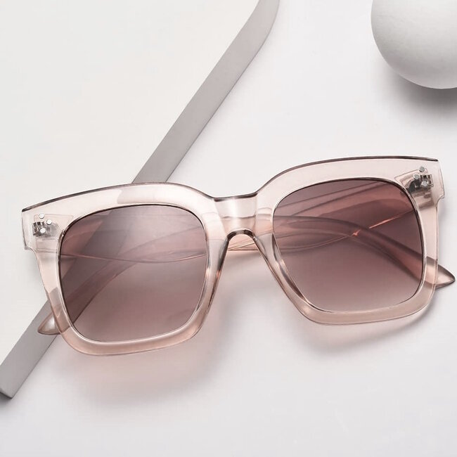 Sun Square Zonnebril | Tea/Brown | Fashion Favorite