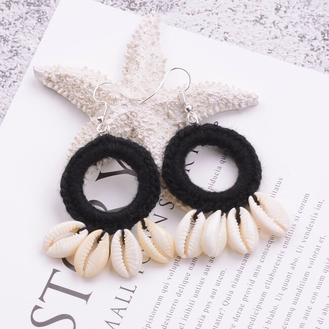 Sea Shell Oorhangers | Dark Black | Schelp Oorbellen | Fashion Favorite