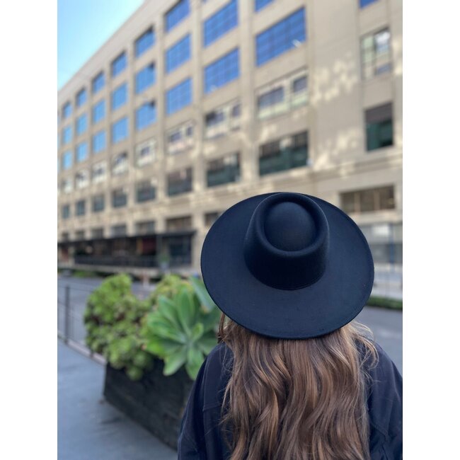 Fedora Hoed - Brim Zwart | Verstelbaar | 56 - 60 cm