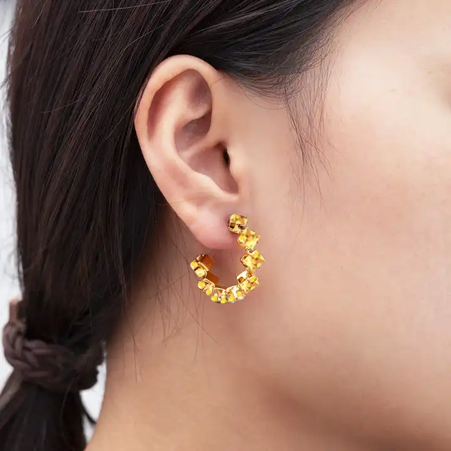 YARE Oorringen - Goud/Goud | 2,8 x 2,8 cm |  Stainless Steel