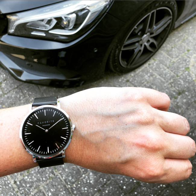 Navarra Silver / Black Mesh 2.0 Horloge | Zilverkleurig & Zwart | Mesh band